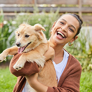 4-adoptpet-adobestock_499053599_300x300
