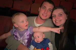 kayla-thomas-family-200x300 kayla-thomas-family-200x300